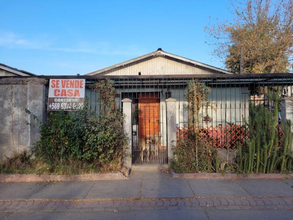 ACOGEDORA CASA ESQUINA SE VENDE