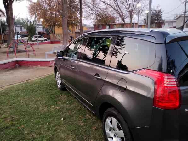 VENDO AUTO FULL EQUIPO 