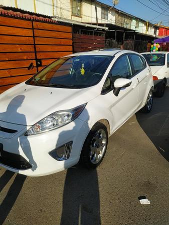 FORD FIESTA 2012