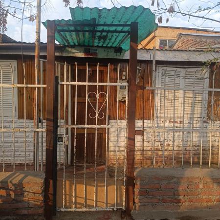  CASA EN VENTA 5 DORMITORIOS SECTOR VIVACETA