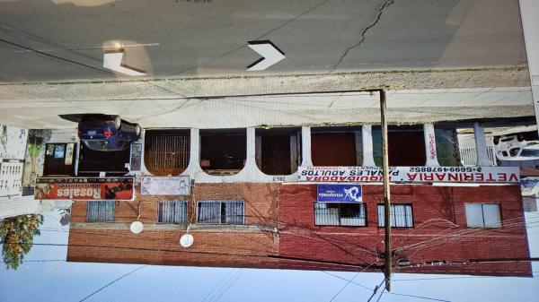 LOCAL COMERCIAL PR.21 V. MACKENNA 