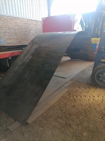 PLANCHA NEGRA LISA DE HIERRO 1500X6000X3MM