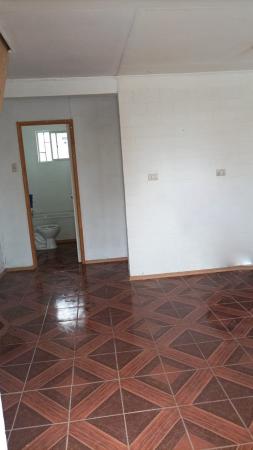 VENDO CASA EN CAUQUENES.
