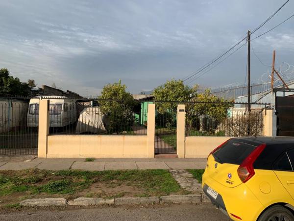 SE VENDE TERRENO CON CASA