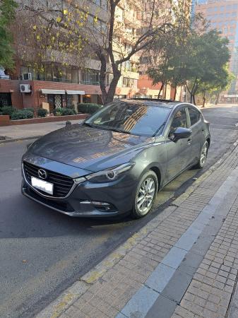 MAZDA 3 2019