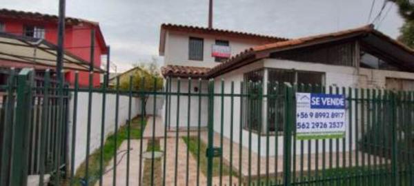 VENDO CASA EN LA FLORIDA DE 3D Y 1B 