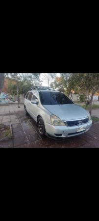 KIA GRAND CARNIVAL 2.9 DIESEL 