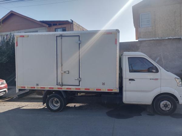 KYC X5 CARGO BOX 4X2