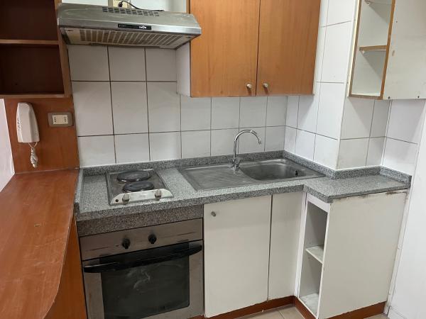 ARRIENDO DPTO 1 DORM. METRO STA LUCIA