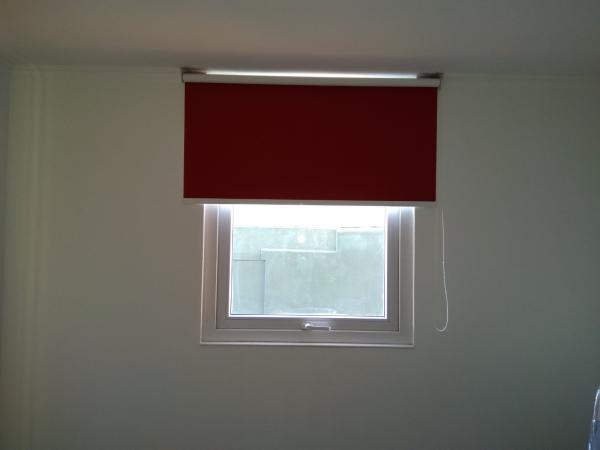 CORTINAS ROLLER TELA BLACKOUT ROLLERMAS