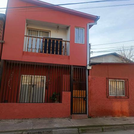 VENDO CASA 6 DORMITORIOS SECTOR BARON JURAS REAL