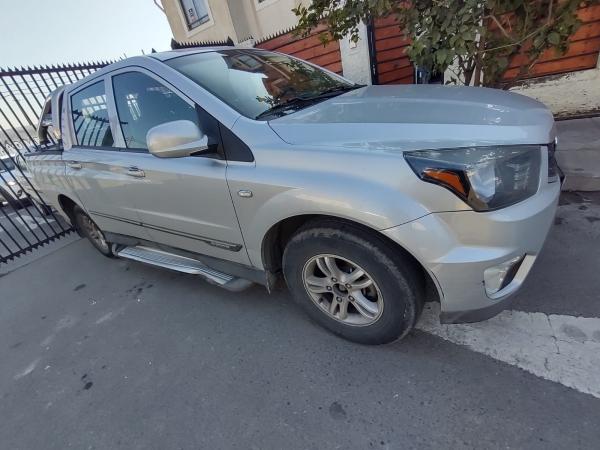 VENDO CAMIONETA SSANGYONG ACTION SPORT AUTOMÁTICA