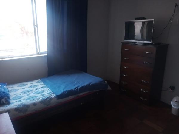 ARRIENDO PIEZA AMOBLADA