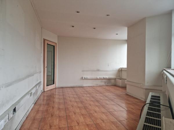 OFICINA EN ARRIENDO EN SANTIAGO