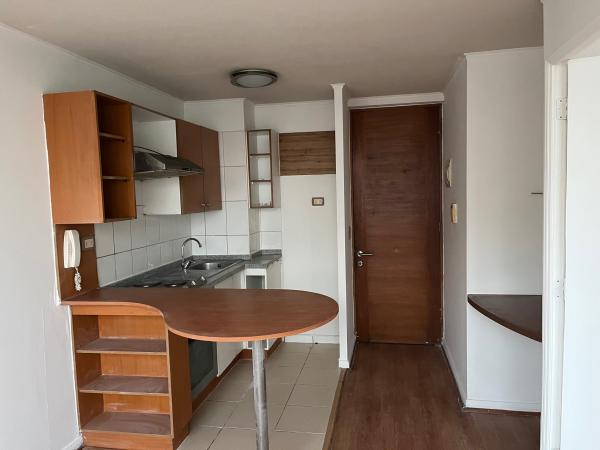 ARRIENDO DPTO 1 DORM. METRO STA LUCIA