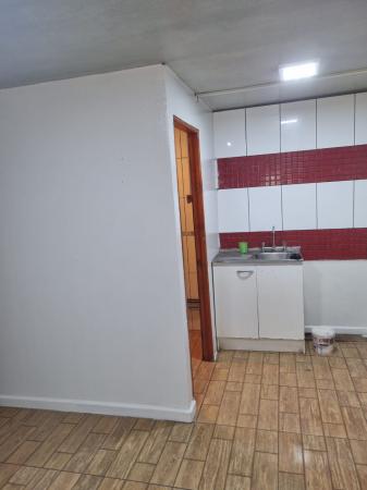 PIEZA AV MAPOCHO BAÑO PROPIO