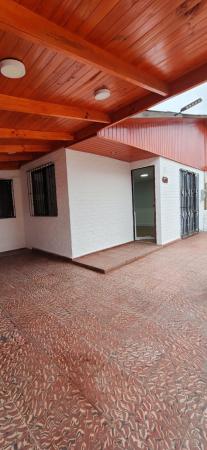 CASA MAIPU BARRIO LAS ROSAS,