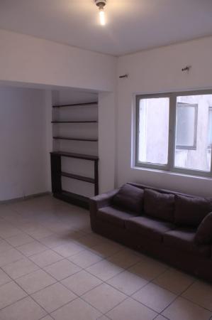 VENDO DEPARTAMENTO EN CALLE HUÉRFANOS 714