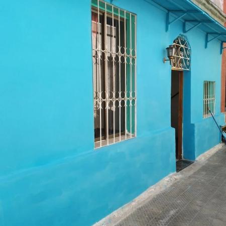 CASA EN PASAJE CERRADO (CITÉ) AV. MATTA SANTIAGO