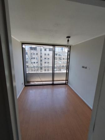ARRIENDO DPTO CERCA METRO LA MONEDA, EXCELENTE 