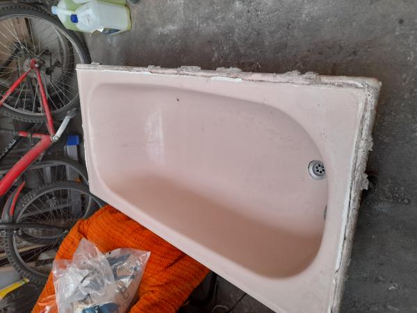 TINA DE BAÑO