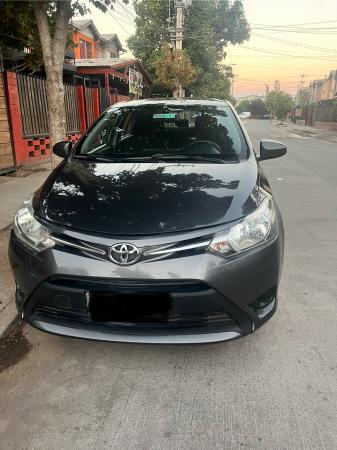 TOYOTA YARIS SEDÁN GLI 1.5-2018