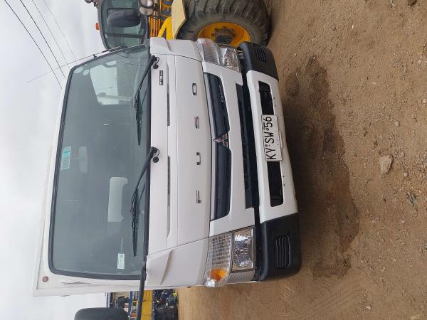 VENDO CAMION FUSO CANTER 715 DCAB