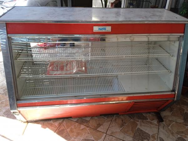 VITRINA REFRIGERADA ALMACÉN 