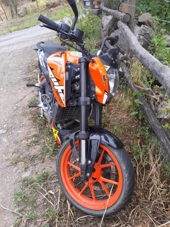 KTM DUKE 200CC