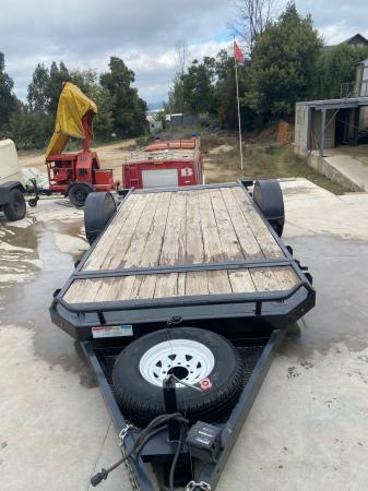 CARRO ARRASTRE 2500 KG USA  PJ TRAILERS