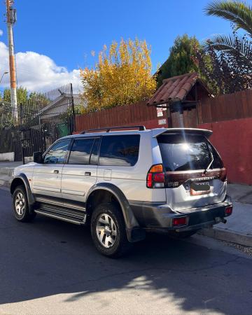 SE VENDE / MONTERO SPORT