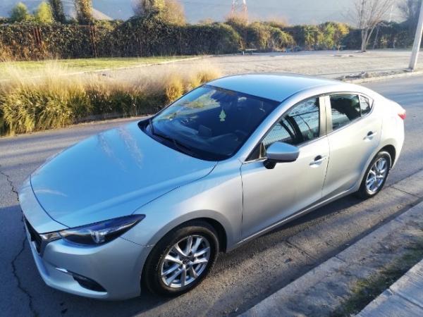 VENDO MAZDA 3