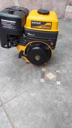 MOTOR KIPOR DE 5,5 HP ARRANQUE MANUAL SIN USO