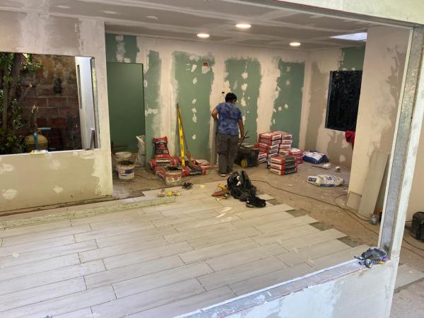 RAASCH CONSTRUCCIÓN Y REMODELACIÓN DE PROPIEDADES 