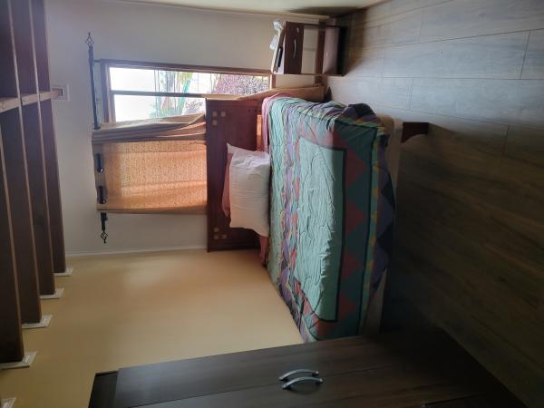 SE ALQUILA HABITACIÓN PARA PERSONA SOLA