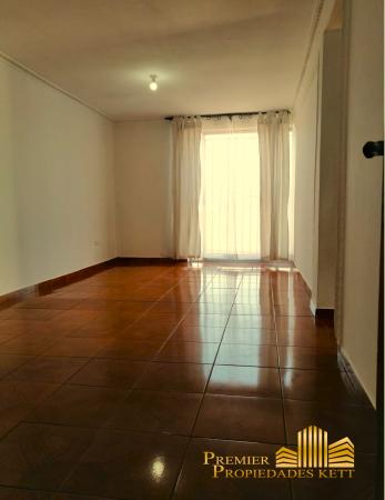 VENTA DE AMPLIO DEPARTAMENTO EN LO PRADO