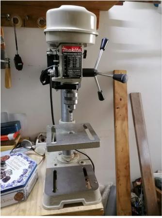 TALADRO PEDESTAL MAKITA