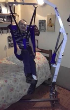 GRUA PARA LEVANTAR PERSONAS CAMA, SILLA O BAÑO
