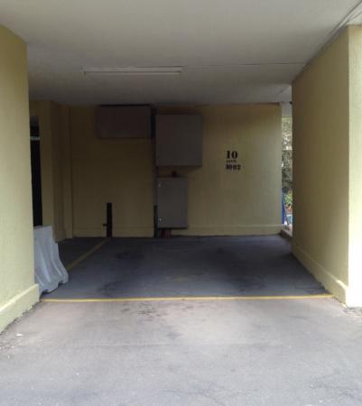 ESTACIONAMIENTO EN ARRIENDO