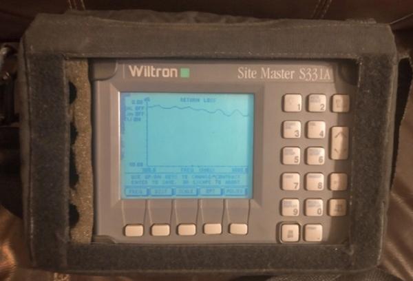 ARRIENDO WILTRON ANRITSU S331A 25 MHZ A 3.300 MHZ