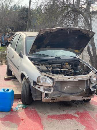 VENTA DE AUTO CHEVROLET CORZA SWING CHOCADO