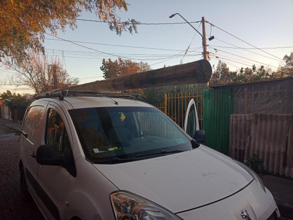 FURGÓN CON CHOFER