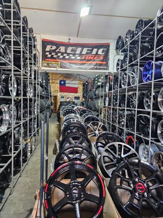 SE ARRIENDA ESPECTACULAR LOCAL COMERCIAL 