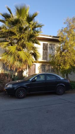 ARRIENDO CASA 5 DORMITORIOS, 2 BAÑOS, 2 CALIFONTS 