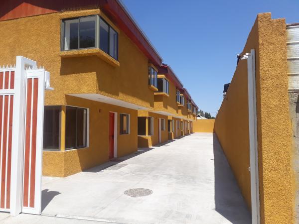 ARRIENDO CASA 