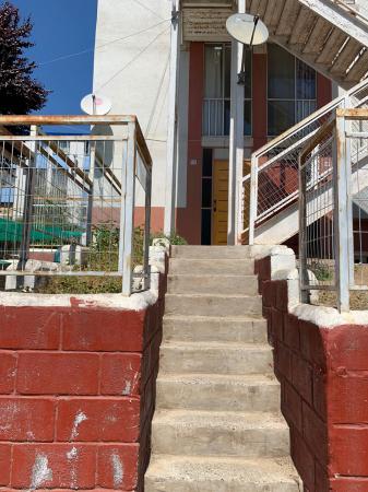 SE  VENDE DEPARTAMENTO