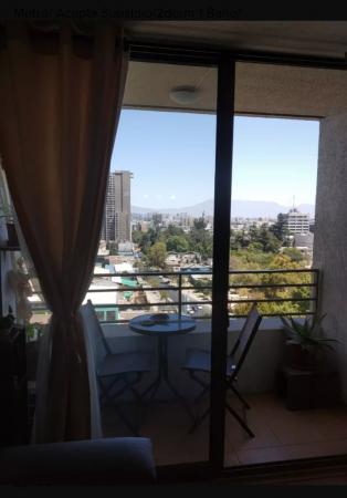 ARRIENDO DEPARTAMENTO CON ESTACIONAMIENTO 