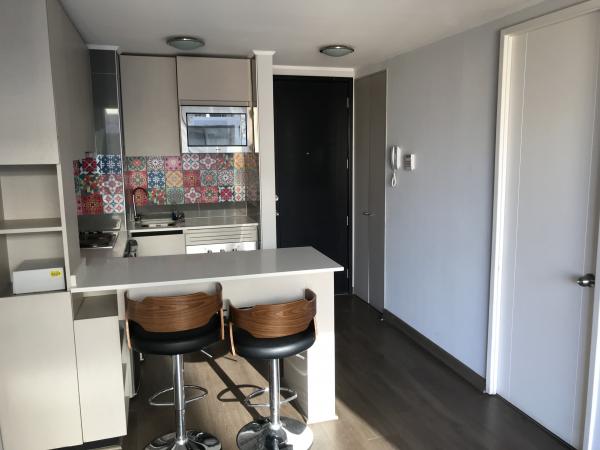 ARRIENDO DEPTO. 2 DORMITORIOS/2 BAÑOS SIN COMISIÓN