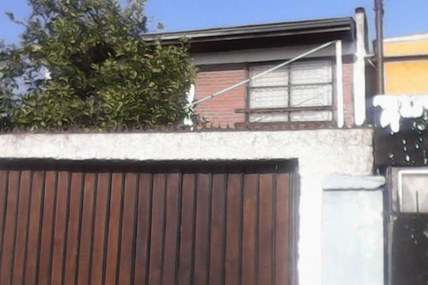 CASA SOLIDA DOS PISOS