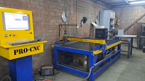 MÁQUINA CNC PLASMA 2X1 MT , CORTE HASTA 6MM 